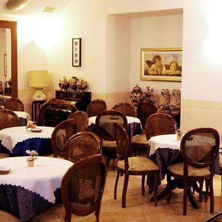 רייטי Hotel Europa מראה חיצוני תמונה