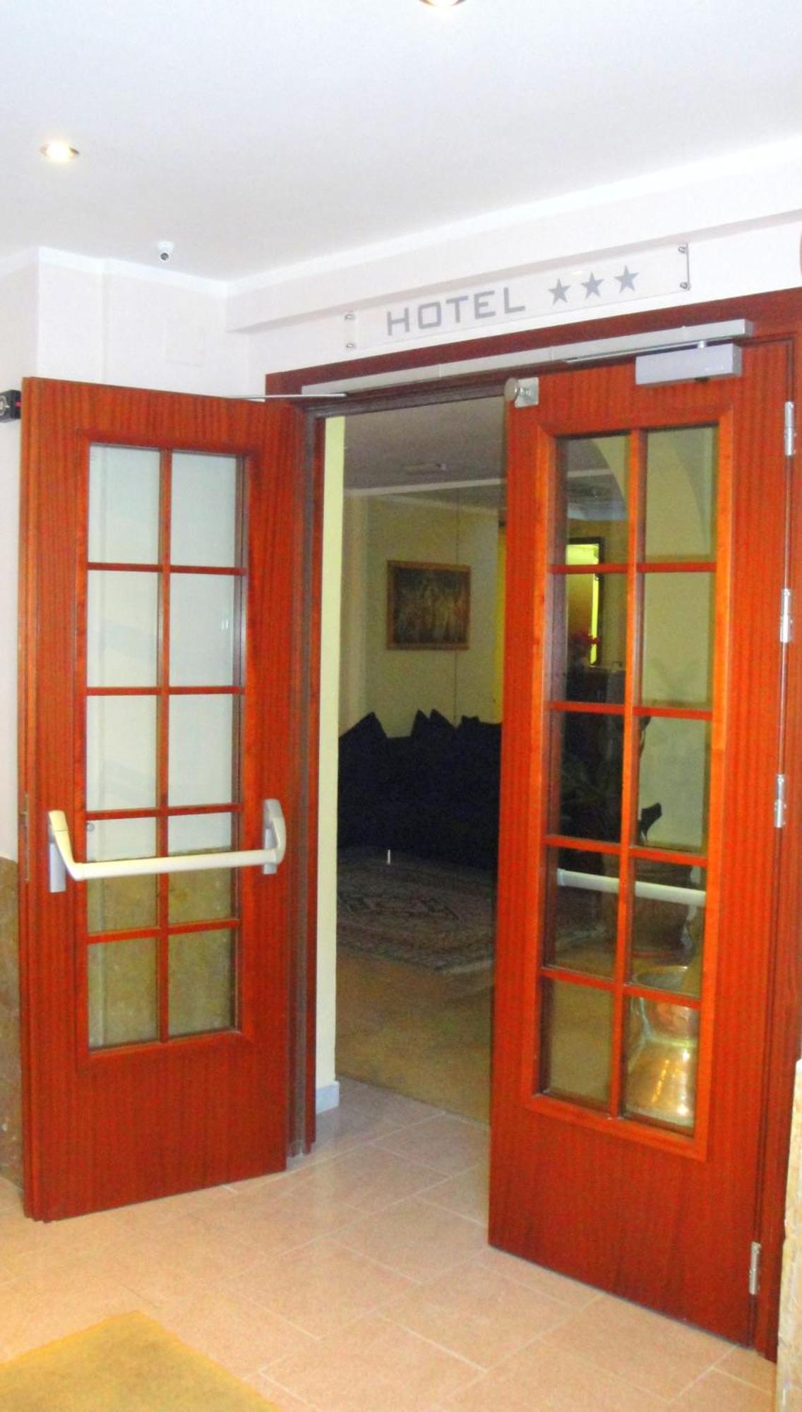 רייטי Hotel Europa מראה חיצוני תמונה