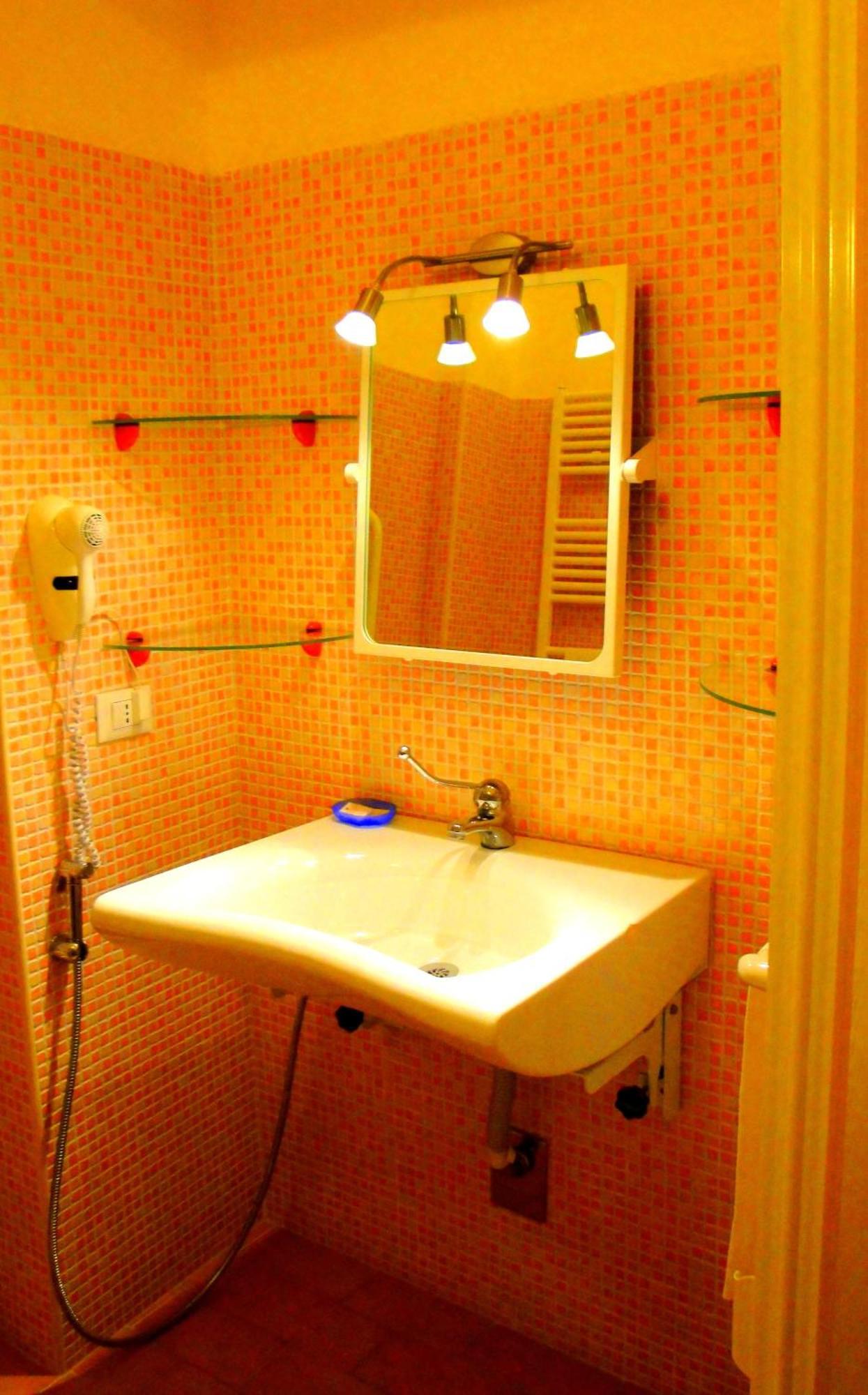 רייטי Hotel Europa מראה חיצוני תמונה