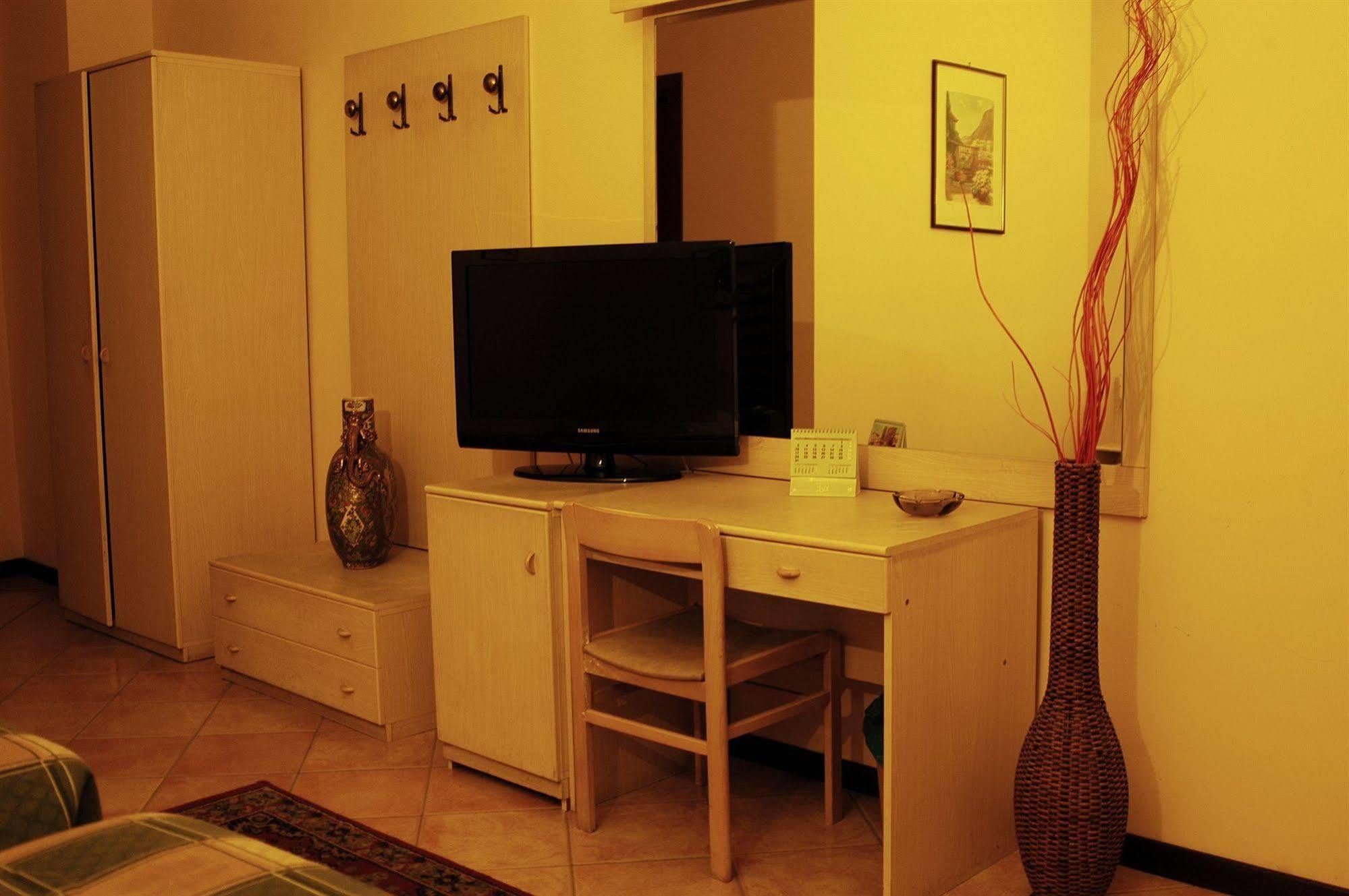 רייטי Hotel Europa מראה חיצוני תמונה