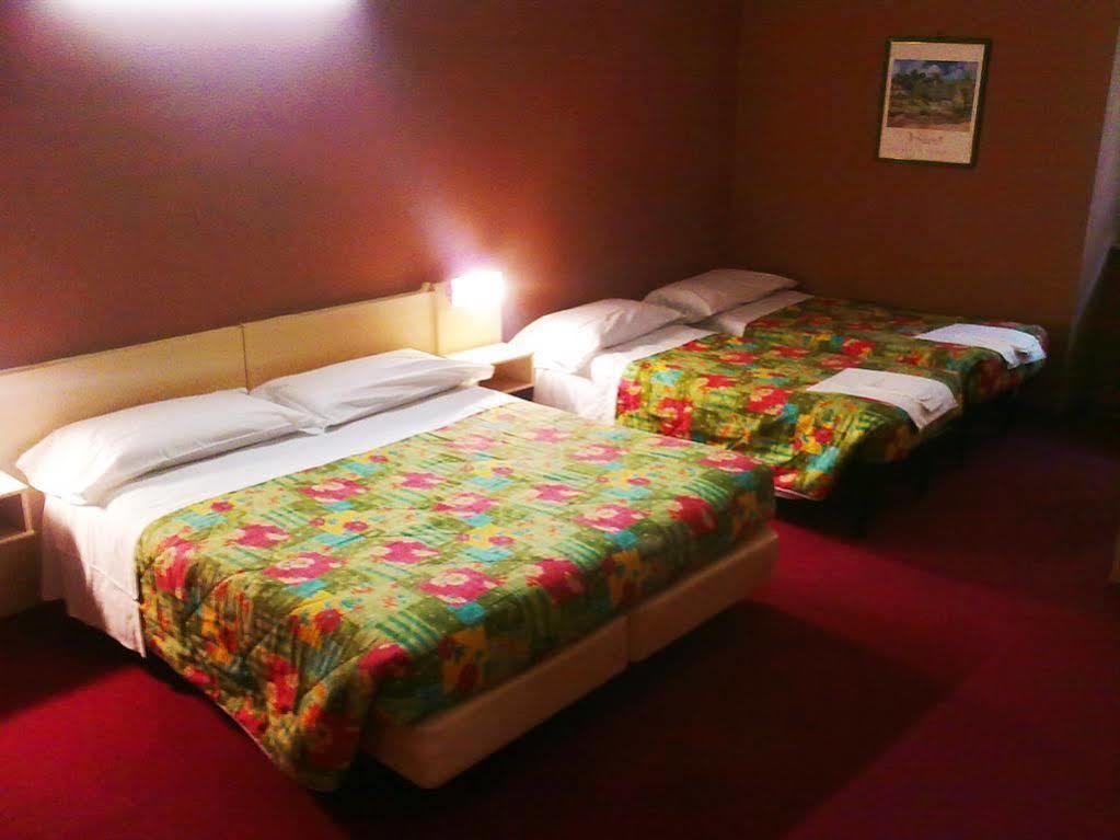 רייטי Hotel Europa מראה חיצוני תמונה
